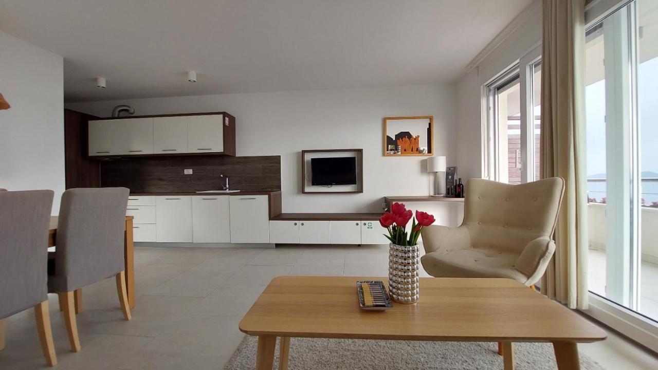 Villa Jolara-Luxury Apartment A8 Mimice Eksteriør bilde