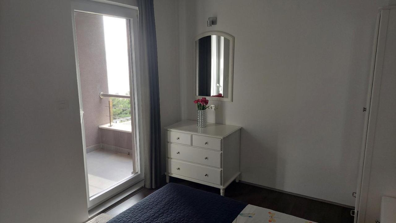 Villa Jolara-Luxury Apartment A8 Mimice Eksteriør bilde